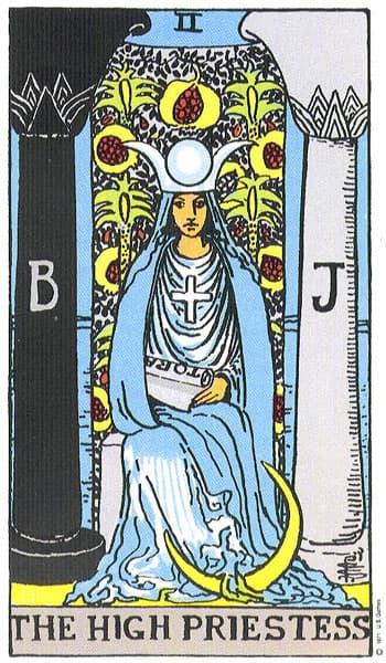 La Suma Sacerdotisa